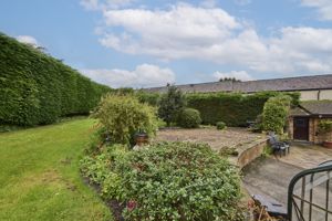 Photo 25- click for photo gallery